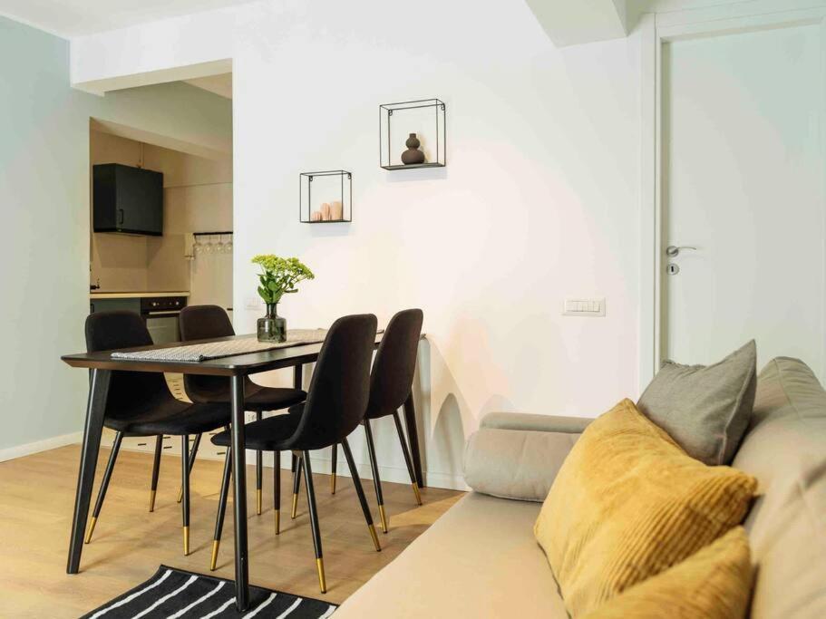 Bright 2Br Apartment - Top Location - City Balcony Bukarest Exterior foto