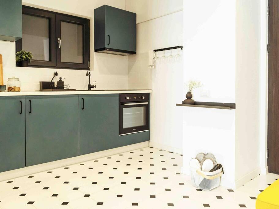 Bright 2Br Apartment - Top Location - City Balcony Bukarest Exterior foto